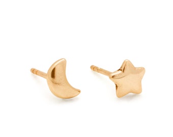 Moon & Star Stud Earrings | Gold