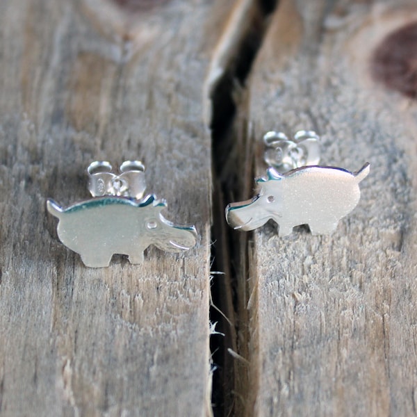 Hippo Silver Studs-Silver Hippo Earrings-Silver Animal Jewelry-Sterling Hippo Earrings-Gift Idea-Nilpferd Ohrringe Schmuck-Pendientes-Plata