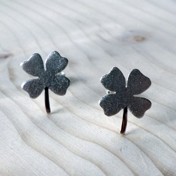 Silver Studs Shamrock Earrings-Silver Clover Earrings-Four Leaf Clover Studs-Flower Jewelry-Gift Idea-Klee Ohrstecker Schmuck Silber-Argent