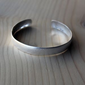 Pure silver hammered cuff bracelet, wide 999 solid silver bangle, bridesmade gift, everyday jewelry for girls, handcrafted image 8
