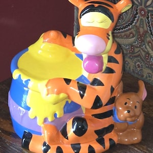 Vintage Retro Rare Tigger & Roo Cookie Jar - Disney Collectible- Disney Collectible FREE SHIPPING