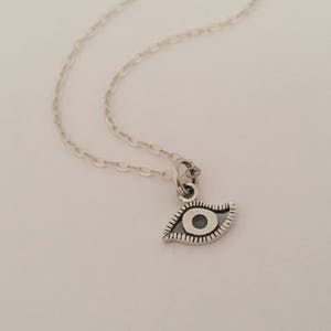 Evil eye necklace,minimalist jewelry,simple delicate, evil eye charm, symbolic jewelry, evil eye jewelry, dainty necklace, spiritual jewelry