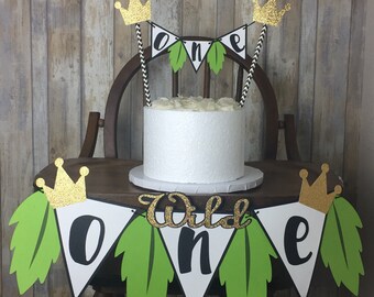 Wild one first birthday jungle leaf banner & matching cake straw topper. High chair, smash cake, One, I am 1, a real wild one!