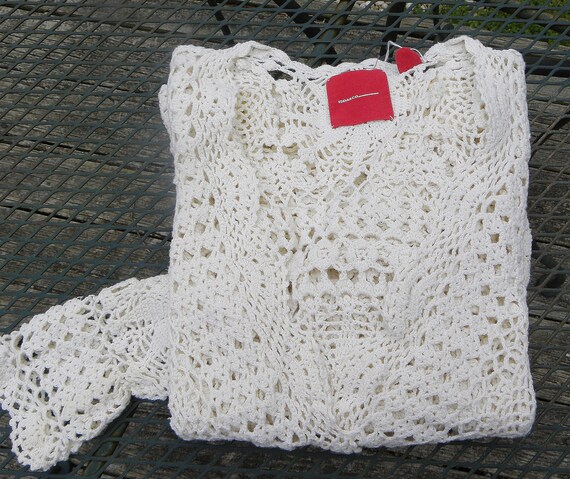 Vintage NOS crocheted ISDA Sweater Drapey V-neck … - image 9