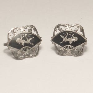 Vintage 30s STERLING Silver SIAM FAN Earrings Niello Screw Back Posts 925 Mekkala Nielloware  3/4&quot; x 3/4&quot;