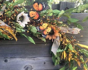 Summer Table Decor Butterfly Centerpiece Sunflower Garland Year Round Centerpiece Sunflower Pip Berry Table Greenery Monarch Butterfly Swag