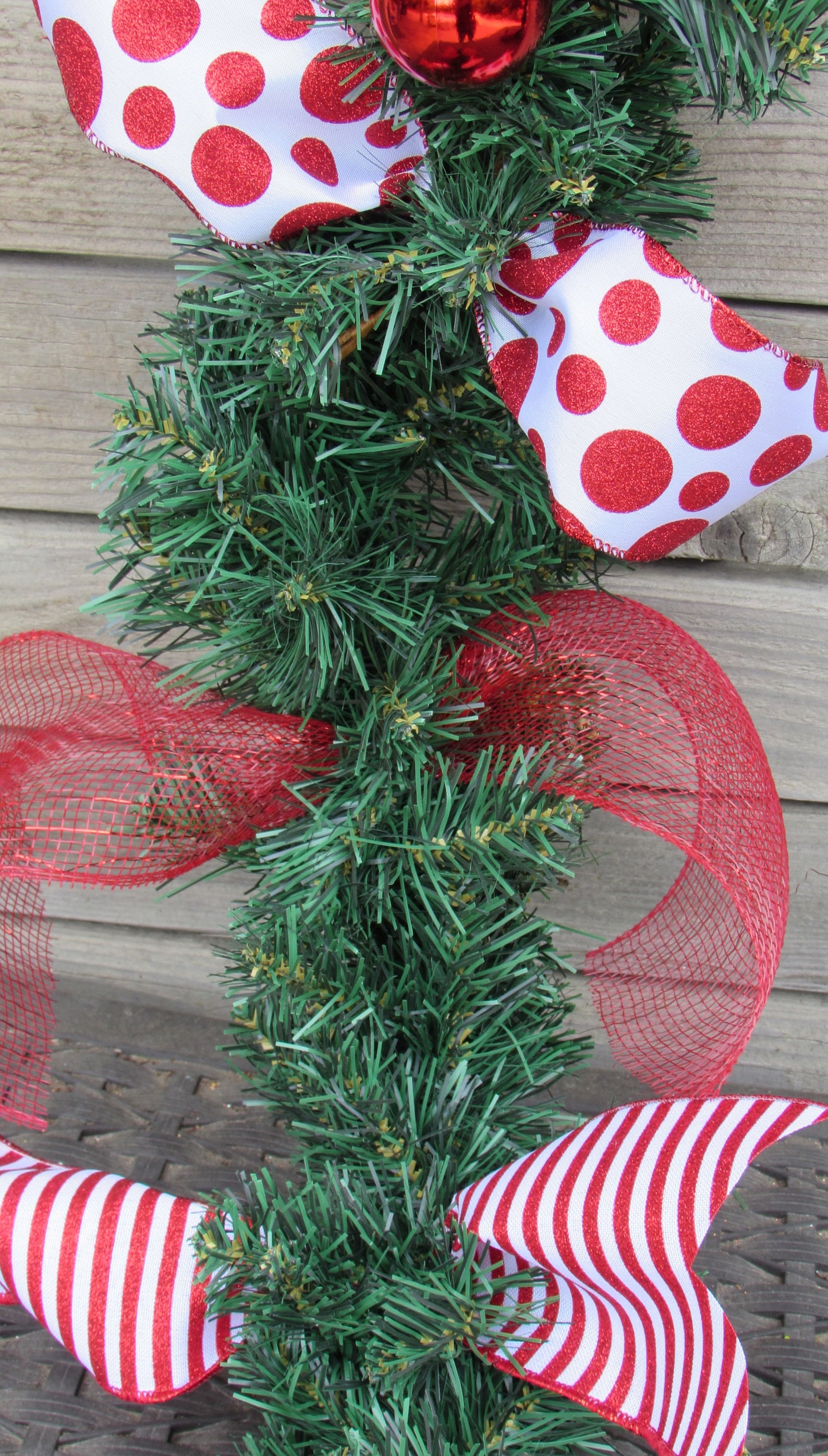 9' Christmas Garland Christmas Ball Swag Holiday Door Etsy