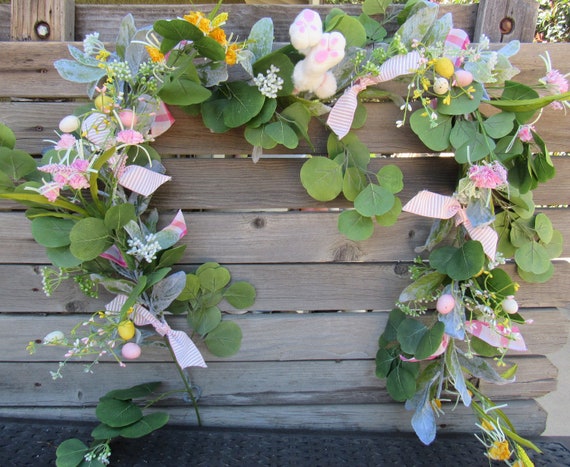 White Easter Garland White Easter Garland