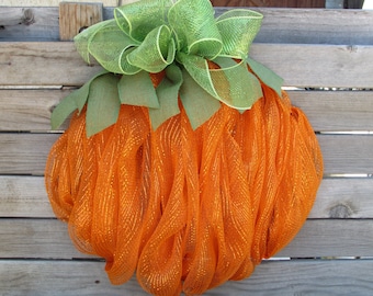 Pumpkin Wreath- Pumpkin Deco Mesh Wreath- Fall Wreath- Halloween Wreath- Thanksgiving Wreath- Fall Decor- Pumpkin Decor- Fall Pumpkin Wreath