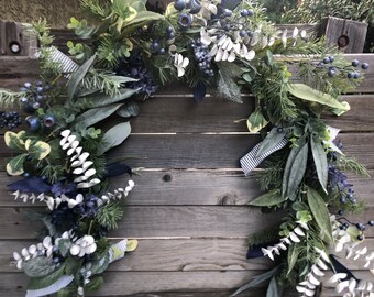 Winter Garland Winter Berry Garland Winter Eucalyptus Swag Winter Mantel Swag Blueberry Icy Garland Winter Table Decor Winter Centerpiece