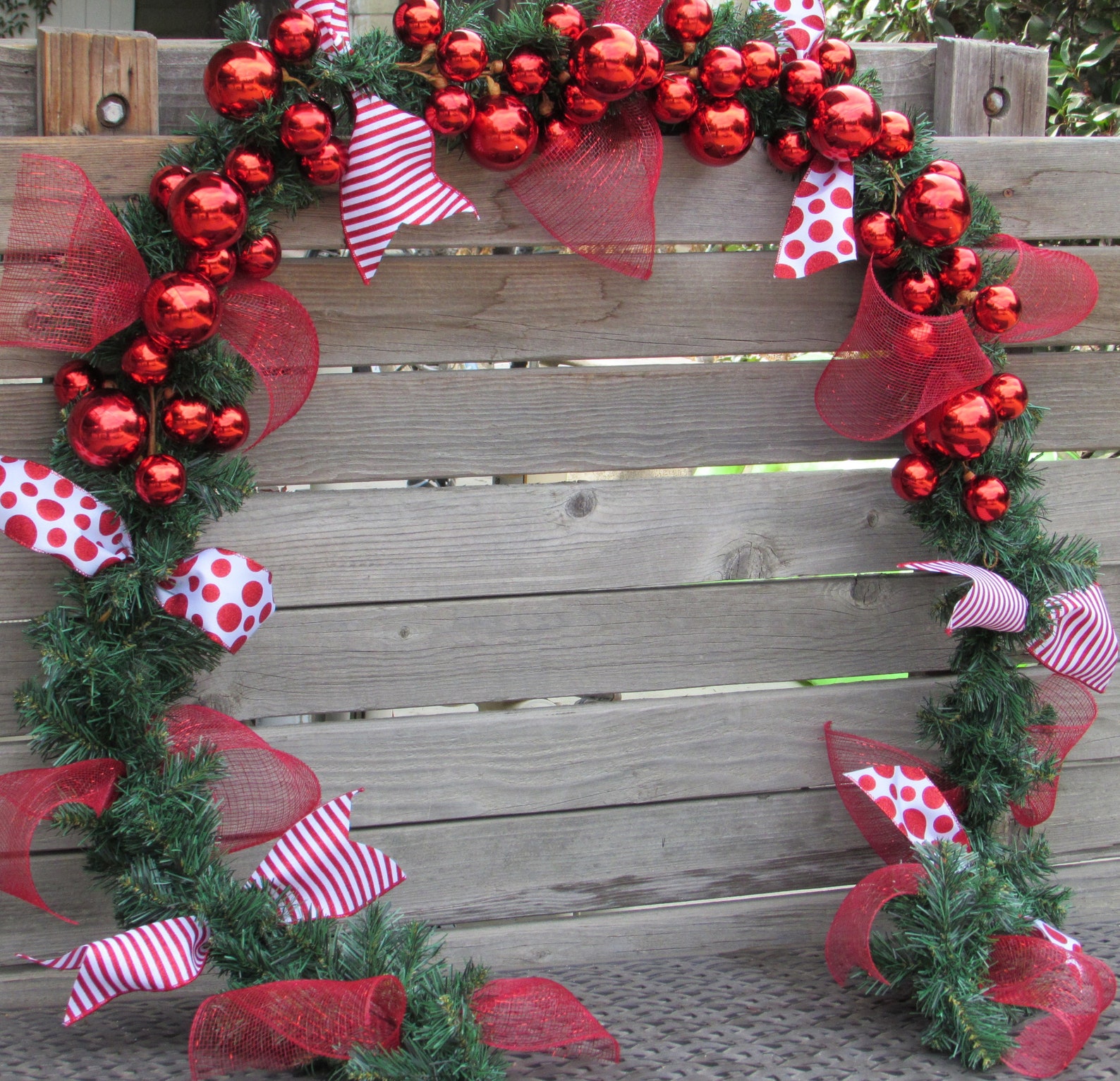 9' Christmas Garland Christmas Ball Swag Holiday Door Etsy