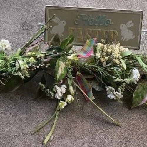 Hello Easter Garland Hello Spring Garland Easter And Spring Floral shops Table Decor Easter Mantel Greenery Garland Spring Pip Berry Centerpiece