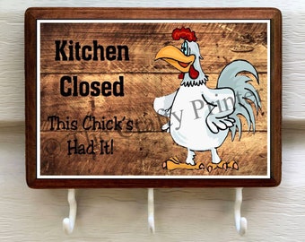 Wooden Key Holder for Wall with 3 Hooks Home Decoration Chicken Gift for Chicken Lovers Wooden Key Holder for Wall with 3 Hooks Home Decoration Chicken Gift for Chicken Lovers