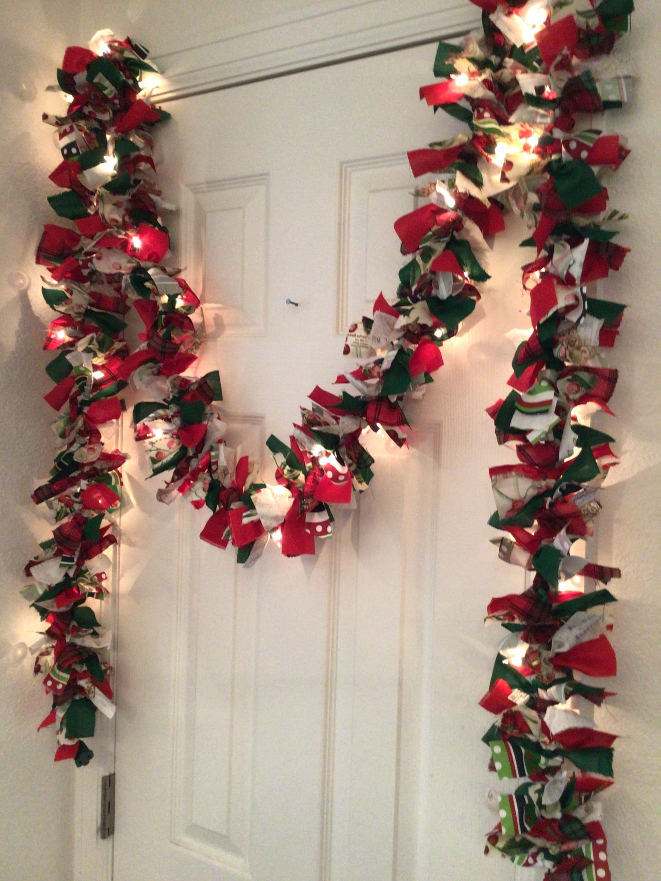 Lighted Rag Christmas Garland 50 Lights Traditional Fabric Colors