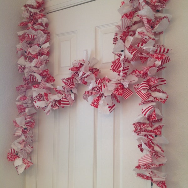 Lighted Candy Cane Peppermint Rag Garland, 50 Lights Candy Christmas 11’ Rag Fabric Garland, Red White Rag Fabric Holiday Garland