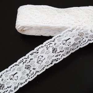 1-1 / 2 Zoll / 38 mm breit - 5 - 10 m Florale Halbweiße / off-weiße Stretch-Spitze Elastische Spitze Handwerk für Abendkleid Bedarf zum annähen L693