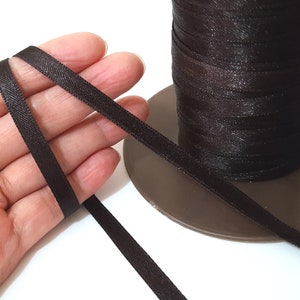 1/4 "/7mm breit - 30yds -300 yds Schokoladenbraun / Dunkelbraun Nylon Satinband Doppelseitige Aufhängerschlaufe, Kartengestaltung Partydekoration S26