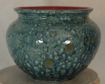 Mossy, Handmade 9" Flower pot