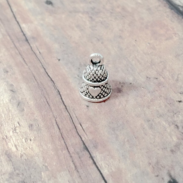 8 Small Thimble charms 3D zinc alloy - HH11