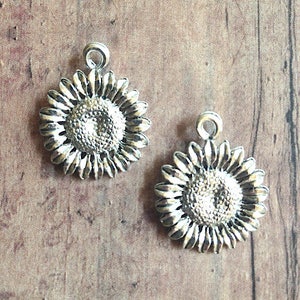 4 Sunflower charms 1 sided silver plated pewter CC13 image 4