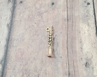 4 Clarinet charms 3D gold toned pewter