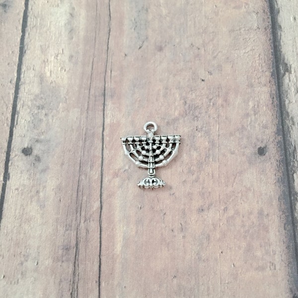 4 Menorah charms pewter (3D) - U12