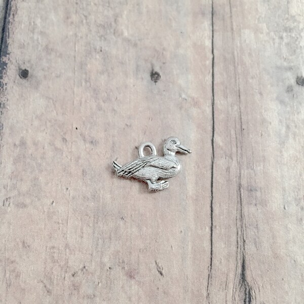 4 Duck charms (2 sided) pewter - TT4