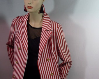 Stylish red and white blazer. 1960s/70s. Gold knit. Paris-Montreal. Polyester. Broadway. Funky chic. Sixties. White stripes. Red stripes.