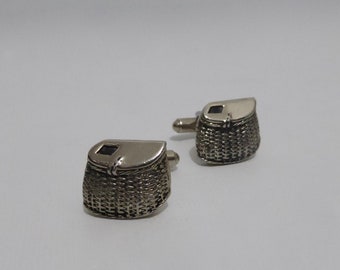 Small fishing basket cufflinks. 1950s. Fish basket cufflink. Fifties cufflink.