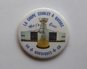 Vintage Hockey Macaroon. Quebec Nordiques. The Stanley Cup in Quebec. 80's.