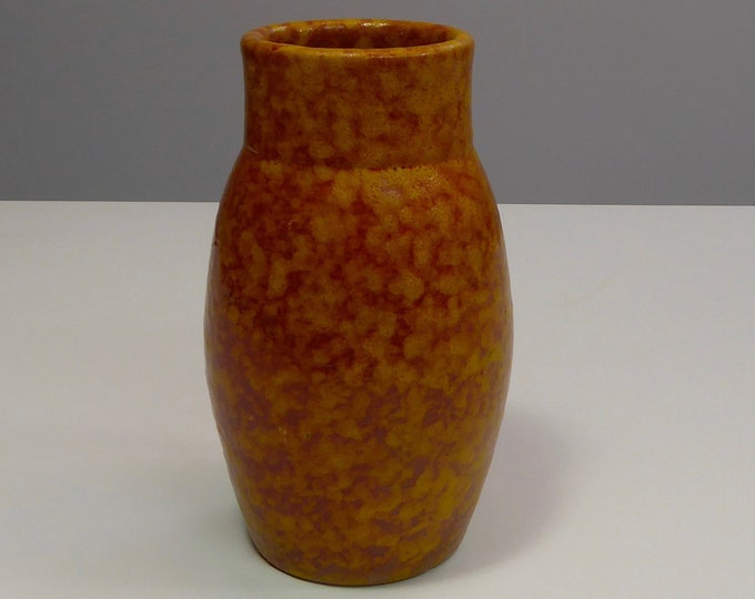 Speckled ochre vase. Pottery Italy.  Mid century. Art Deco style.