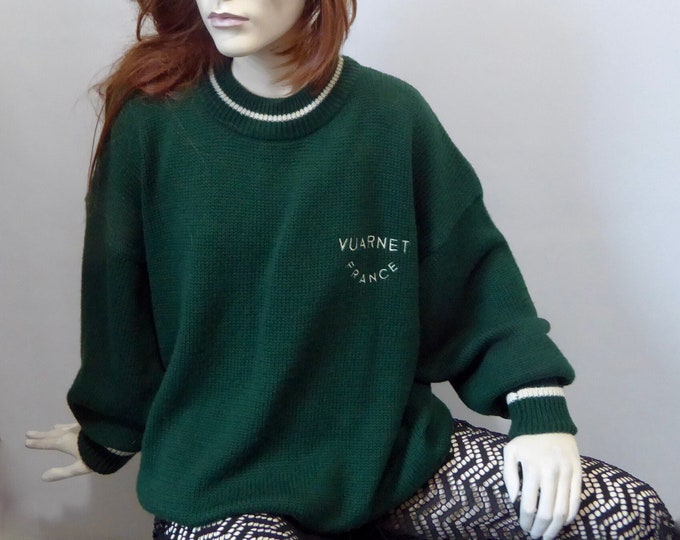 Vuarnet sweater. Round neck. Forest green. 80's . Long sleeve knit