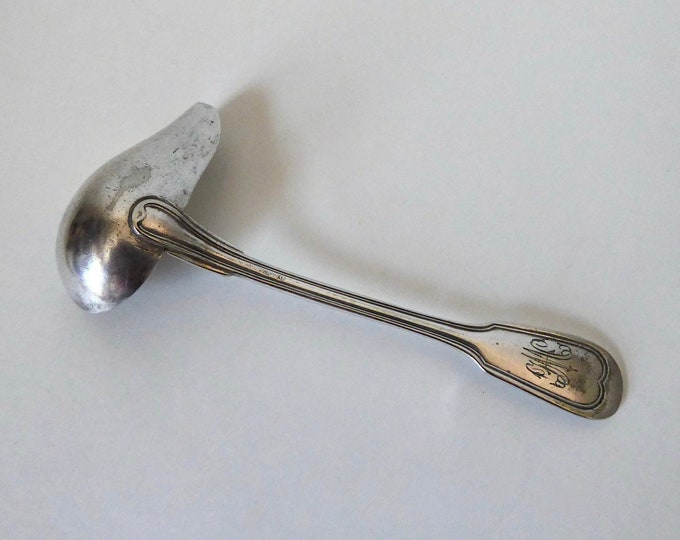 Silver plated sauce spoon with spout. Victorian
