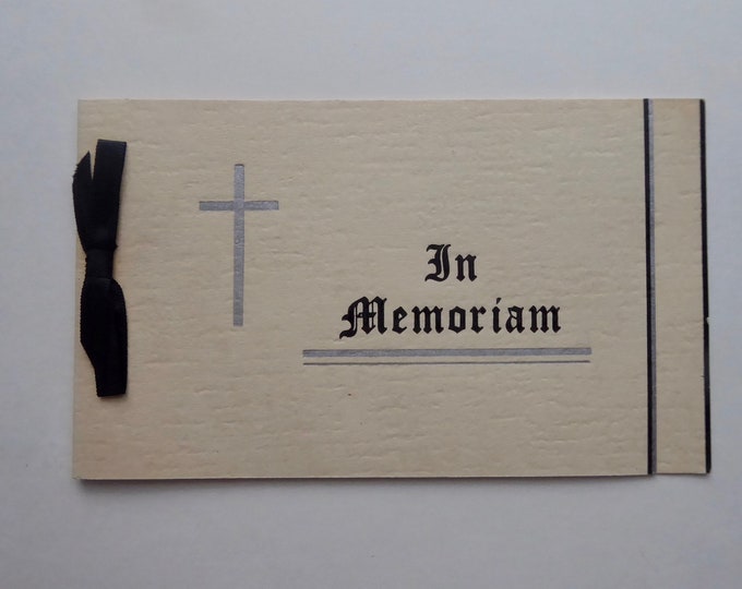 Funeral card. In Memoriam. 1930. White embossed paper. Silver crucifix. Sympathy card. Condolences. Religious heritage.