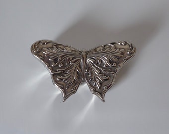 Butterfly box Elegance Silver plated zinc. 1970. Vintage jewelry box. Art nouveau style box.