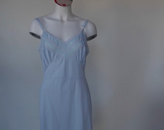 Combination Vintage petticoat 1950/60 powder blue.