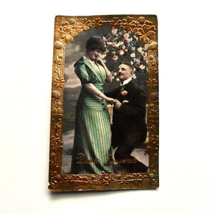 Carte postale vintage couple 1900. Doux Souvenir.