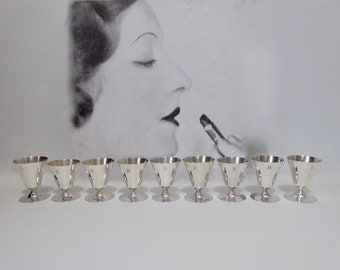 Set of 9 Coronet Plate E.P.Cooper silver-plated copper wine glasses. 1930s. Vintage dessert glass. Sherry chalice. Art Deco table setting.