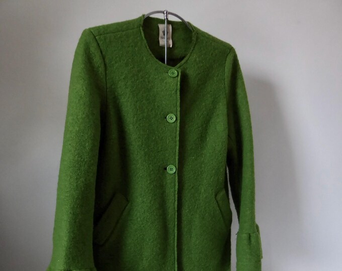 Apple green 3/4 length jacket. Made in Italy. Wool/polyester