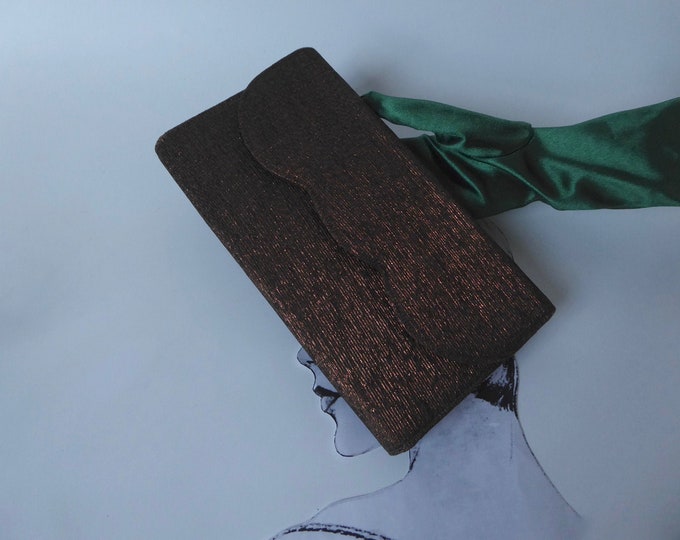 Crepe lurex fabric clutch bag. Brown and bronze lurex handbag. 1950. Evening dance handbag with back handle.