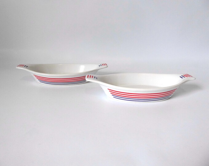 2 Small oval serving dishes in Northland ceramic. Japan. 1970s.