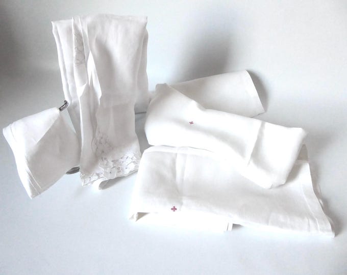 Set of 4 sacred linen cloths. Cotton linen. Vintage liturgical ornament. Circa 1940.