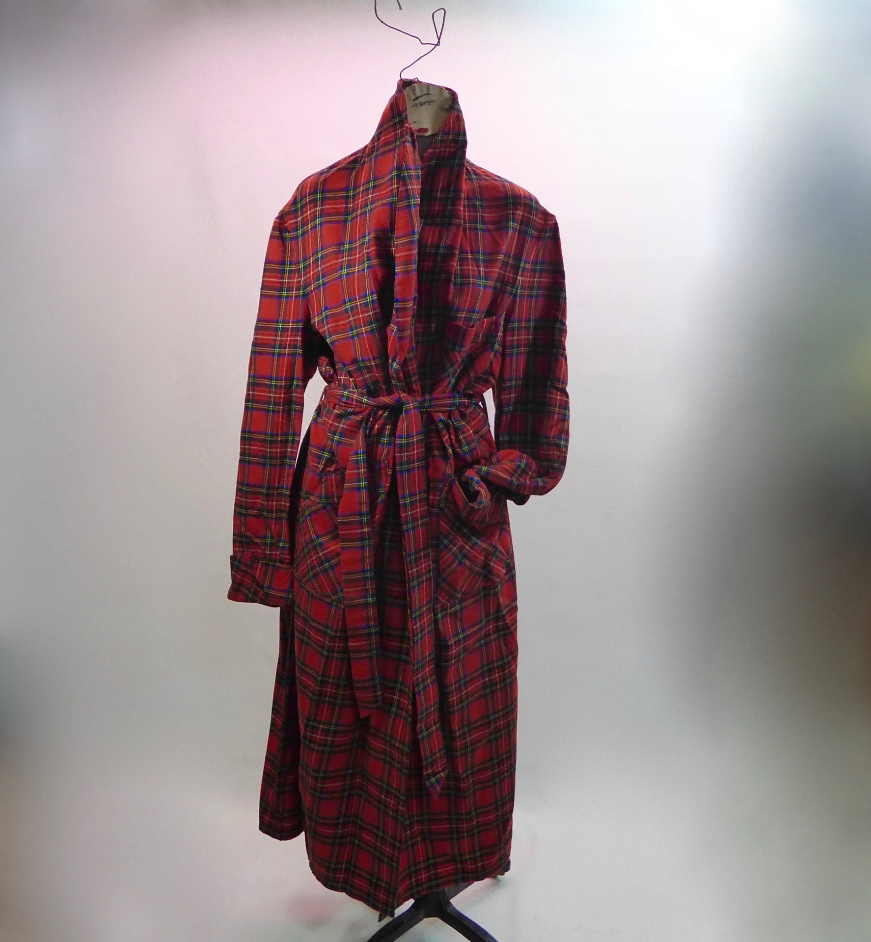 Robe vintage viyella red royal stewart. 1950s/60s. Light and flowing