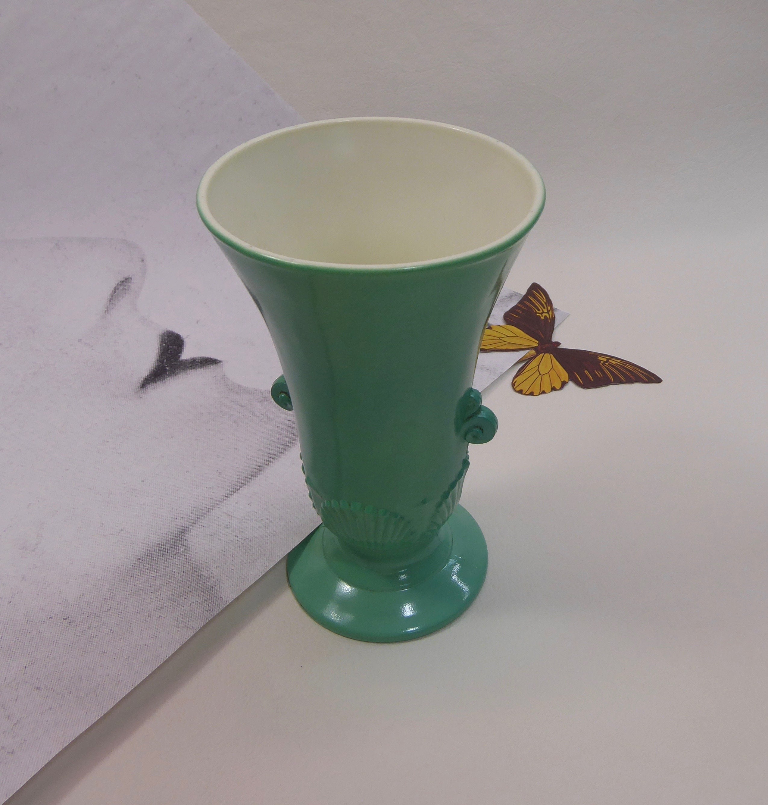 Mint green art deco vase. Pressed glass. Depression glass. Late 1930