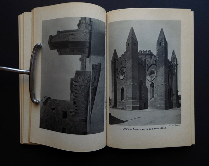 Dungeons and strongholds. Raymond Ritter. EO 1953. Larousse. French military architecture. Middle Ages. Fortress. Vauban.