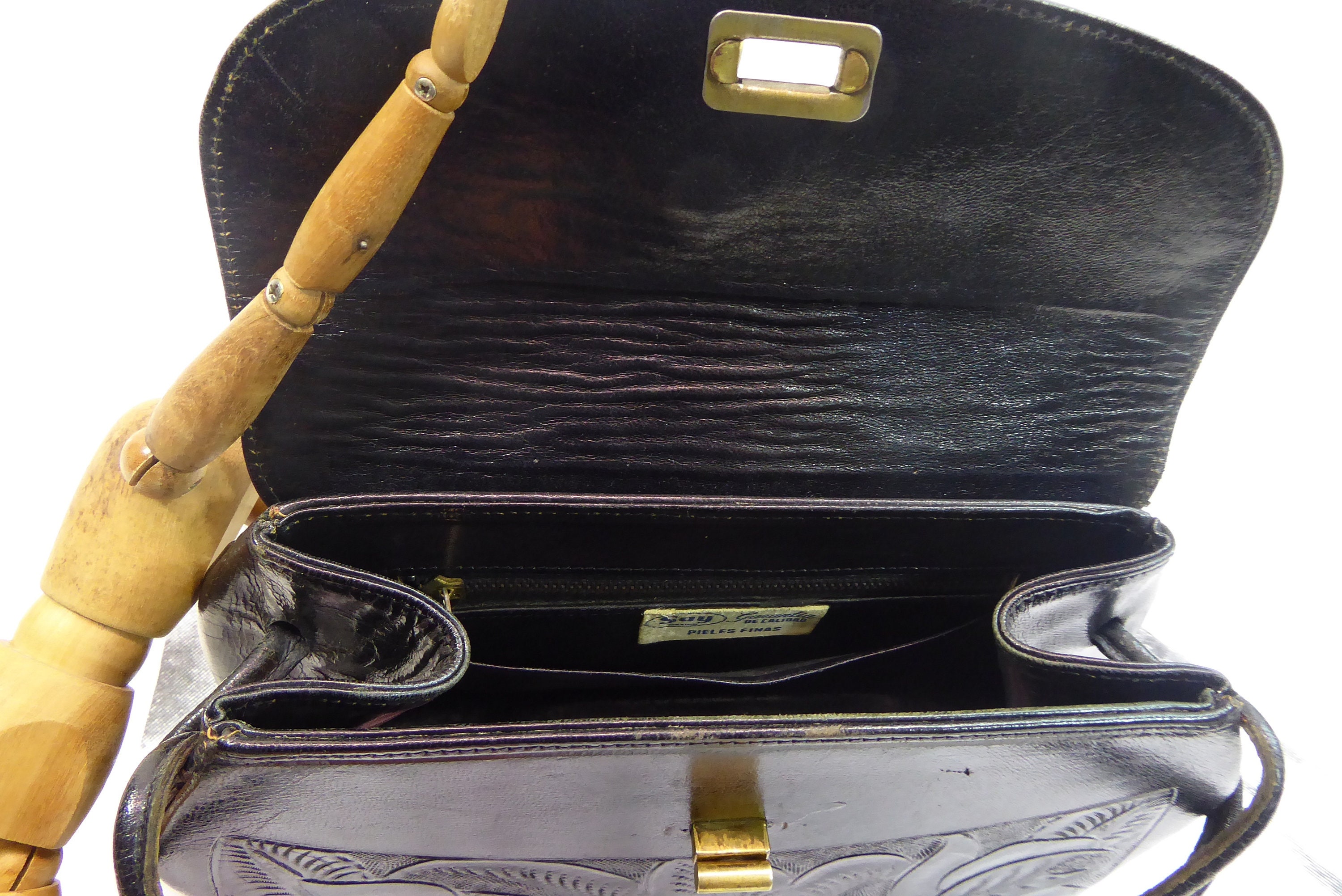 Black leather handbag. Mexico 1960.Say money quality. Occupation finas