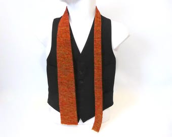 Rust-colored tie. Locally sourced. Quebec weaving. Handmade. 1990s
