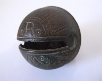 Crotale bell, Robert Wells foundry. Cast bronze. Horse bell. Circa 1800.