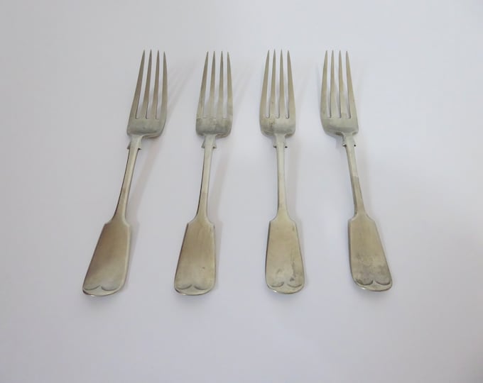 Set of 4 violin pattern forks in silver metal. EP. England. Around 1880.