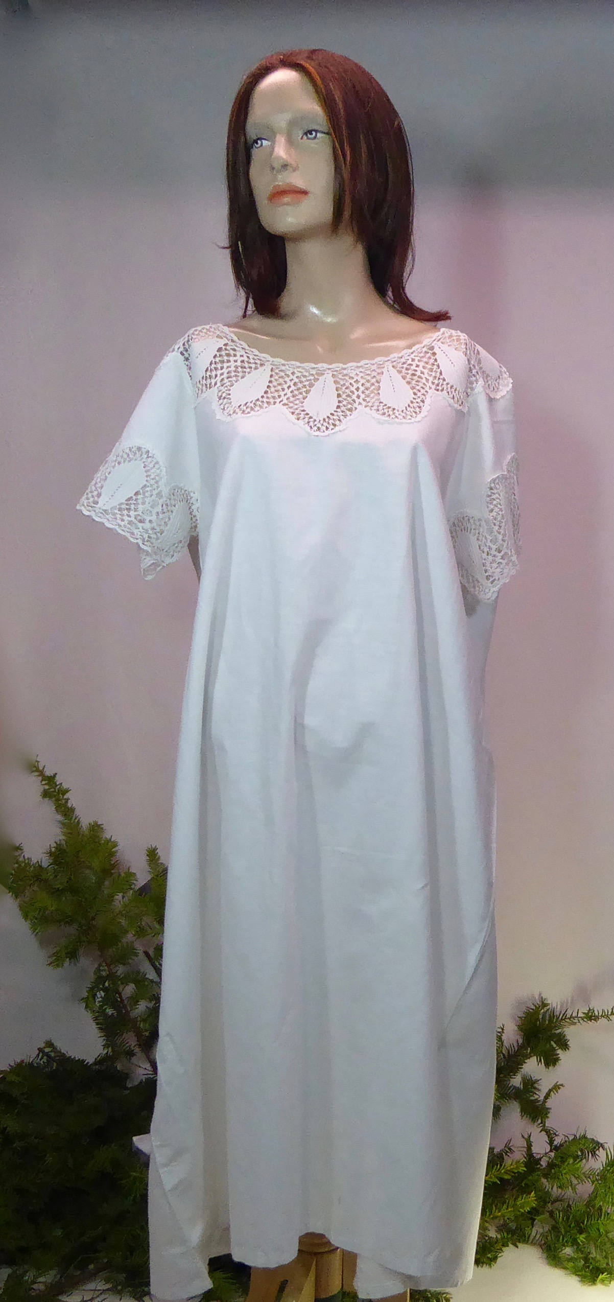 Dress white linen cotton. Nightgown. Edwardian crochet. Pattern diamond